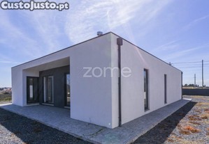 Moradia T3 Alijó