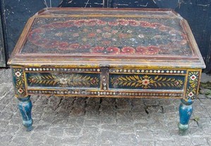 Papeleira de mesa antiga em madeira