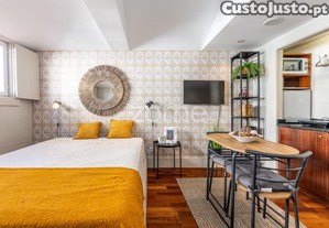 2 Estúdios T0 Com Rentabilidade Nos Clérigos -...