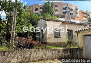 Moradia Com Terreno Para Reabilitar, Junto À...