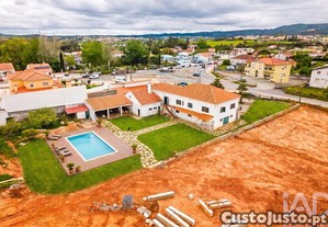 Casa / Villa T3 em Cadaval e Pêro Moniz de 231 m²