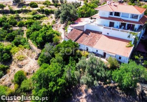 Moradia Na Serra De Monchique Com 1,3 Ha De...