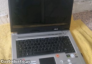 Portatil Asus Antigo para peças modelo nas fotos