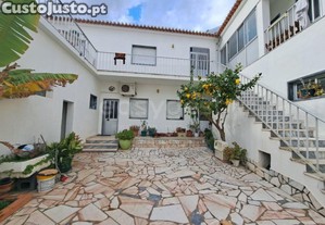 Moradia Com Comrcio E Habitao No Centro De...