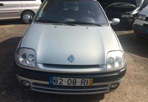 Renault Clio 1.9 DTI - RXE