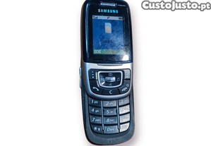 Telem�vel Samsung SGH-E630 | Cl�ssico Slider | Com Carregador | A Funcionar