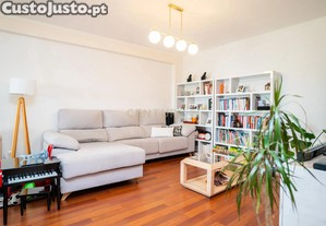 Apartamento T2 com Vista Panorâmica e garagem em Lisboa - 1550 