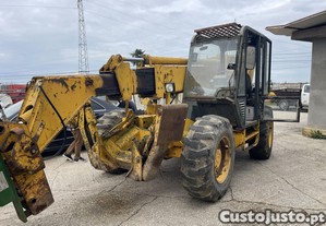 Máquina Telescópica JCB 530-110