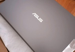 Portátil Asus F415EA 14" FHD i5-1135G7 8GB/512GB - como novo