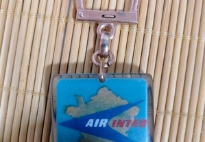 Porta chaves da antiga companhia aérea Francesa AIR INTER, podendo se ler no verso Lignes Aeriennes