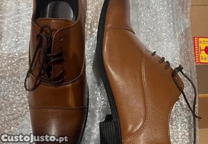 Sapatos Marrons - Tam. 41