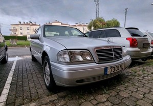 Mercedes-Benz C 220 C