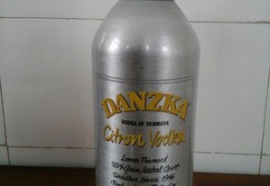 Garrafa de Vodka Citron DANZKA em alumínio, vazia