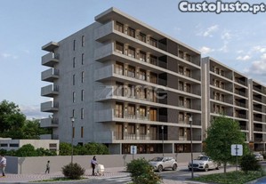 Apartamento T3 Com Suíte E Varanda Localizado...