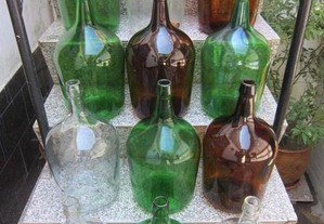 garrafão de vidro