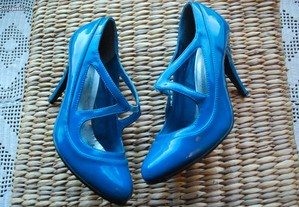 Sapatos de senhora n.º 37/38 marca Blanco Shoes