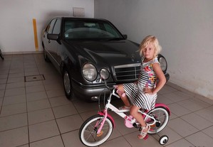 Mercedes-Benz E 250 Elegance