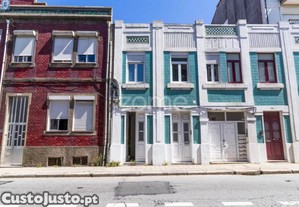 Prédio Com 2 Frações, Rendimento Imediato...