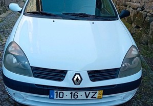 Renault Clio gasóleo