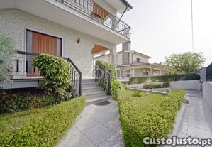 Moradia Individual T5, Em Areal De Cima, Braga