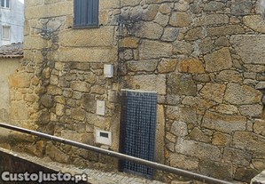 Moradia em Banda T2, Pedrgo de So Pedro- Penamacor