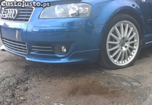 Aba / Lip / spoiler frontal em fibra para Audi A3 8P 2003-2008