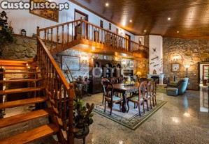 Moradia T4+1, 2850 Mt2, Vilar Da Veiga, Gerês