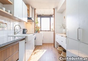 Apartamento T2 Com Suite E Garagem Em Vilar Do...