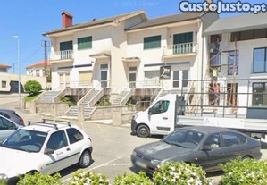 Moradias 580 M² - 6 Frações De Entrada...