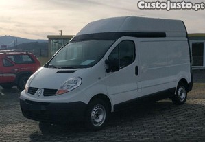 Renault Trafic 2.0 dci - 11