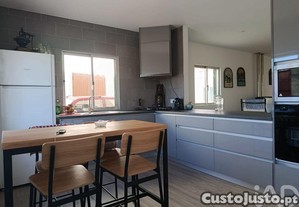 Casa / Villa T3 em Vieira de Leiria de 134,5 m²