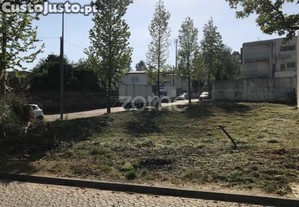 Lote Para Construção Urbana Na Maia Com 470 M2