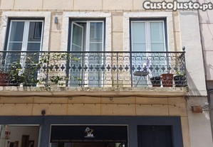 Apartamento T2 em Santarm com Jardim e Boa Exposio Solar