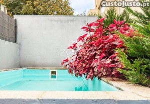 Moradia T4 De Charme Com Jardim E Piscina Na...