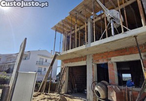 Casa / Villa T3 em Rio Maior de 265,00 m²