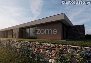 Terreno Rústico Com Possibilidade De Construção...