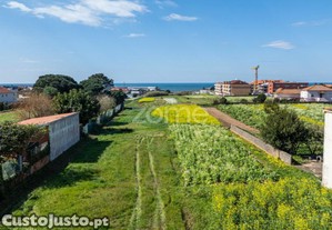 Terreno A 1Km Da Praia De Valadares
