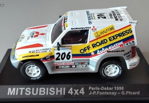 * Miniatura 1:43 Mitsubishi PAJERO 4x4 | PARIS / Dakar (1998) |"100 Anos do Desporto Automóvel"