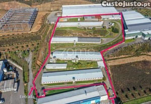 5 Pavilhões Em Agrela, Santo Tirso