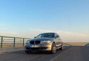 BMW 116 D E87