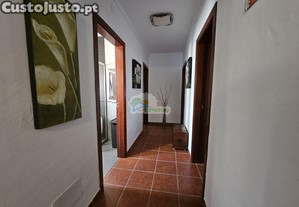 Moradia t5 no centro da cidade de reguengos de monsaraz