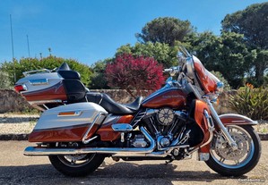 Harley Davidson FLHTKSE Electra Glide Ultra Limited CVO , 2014