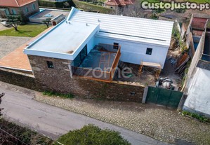 Moradia T4, Contemporânea, Piscina, Garagem,...