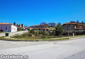 Lote De Terreno Na Urbanização Do Cerrado, Em...