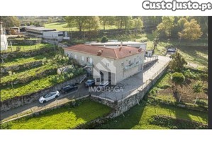 Quinta T4 Duplex Guimares