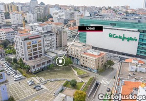 Lojas, 128 M2, Em Frente Ao El Corte Inglês,...