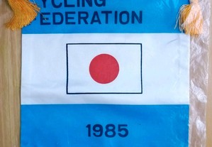 Galhardete da Federação Japonesa de Ciclismo Amador " Japan Amateur Cycling Federation 1985 "