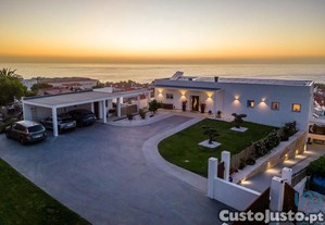 Casa T10 em Nazaré de 408,00 m²