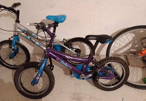 2 Bicicletas de criança