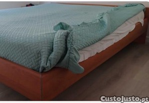 cama de casal (200x160)